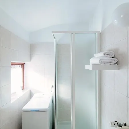 Piazza Roma By Quokka 360 - Historic Flat In The Centre Of Apartment Como