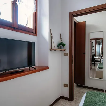 Apartment Piazza Roma By Quokka 360 - Historic Flat In The Centre Of
